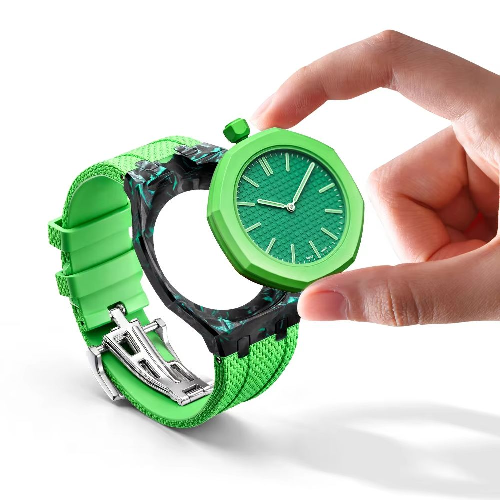 Koolstofvezel kast + fluorrubb - Audemars Piguet Watch Royal Oak recensie en prijs