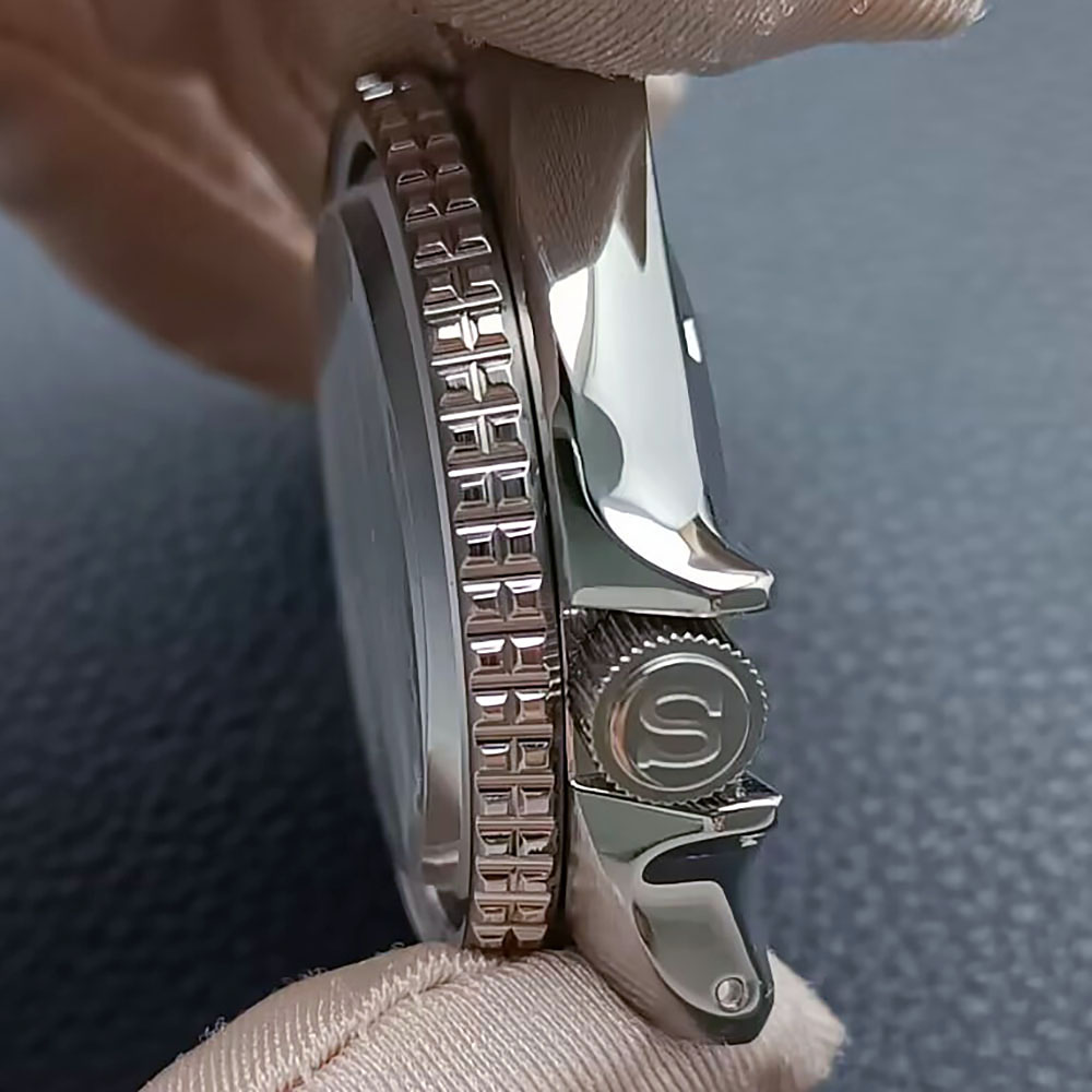 Kast 42 mm herenhorloges staal - Seiko Watch 5 Sports recensie en prijs